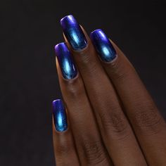 Vivid Blue to Purple Ultra Chrome™ Nail Polish Blue Glass Nails, Blue And Purple Nails Designs, Purple And Blue Nails Designs, Chromatic Nails, Purple Blue Nails, 80 Nails, Blue And Purple Nails, Purple And Blue Nails, Blue Purple Nails