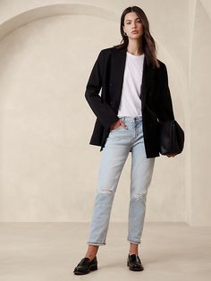 Mid-Rise Girlfriend Destructed Jean | Banana Republic Factory Girlfriend Jeans Outfit, Perfect Live, Destructed Jeans, Slouchy Style, Girlfriend Jeans, Banana Republic Factory, Casual Work Outfits, Jeans Outfit, Water Quality