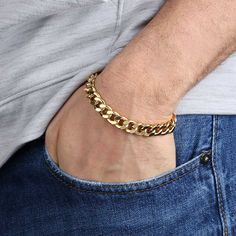 Rose Gold Chain Mens, Gold Mens Bracelet, Coffee Bean And Tea Leaf, Mens Bracelet Gold Jewelry, Couple Ring Design, Mens Chain, Curb Bracelet, Mens Chain Bracelet, New Gold Jewellery Designs