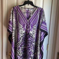 Nwt Jessica Taylor Embellished Bodice Purple And Black Print Caftan. One Size. Caftans Are The New Work At Home Attire!! Fabric Is 100% Polyester. H Purple V-neck Kaftan For Beach Cover-up, Purple V-neck Kaftan For Beach, Purple V-neck Kaftan For Festival, Black Caftan, Navy Sundress, Taylor Purple, Red Polka Dot Dress, Orange Floral Dress, Flowy Floral Dress