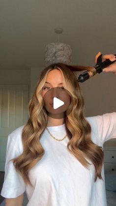 ghd hair on InstagramThe time has finally come@itshollylc shares a full talk through of how she achieves her classicglossy curlsWe’ve been waiting for this oneHolly uses our classic curl tong....which is now 20off by the wayghd ghdhair sale haircurltutorial howtocurlhair howtowave healthyhair Curls Volume Hair, Curled Down Hair, S Curl Hair, Soft Waved Hair, Tonged Curls Long Hair, How To Soft Curls For Long Hair, Soft Waves Long Hair Wedding, Smooth Waves Hair, Mermade Hair Blow Dry Brush