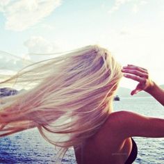 Alena Shishkova, Blowing In The Wind, Beach Wave Hair, Wind In My Hair, Malibu Barbie, Long Blonde, Long Blonde Hair, Blonde Ombre, Hair Envy