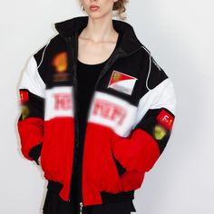 Embrace the motorsport essence with our timeless, speed-inspired F1 racing bomber jacket, perfect for Formula 1 and Y2K style enthusiasts, crafted to capture the legendary team's vibe and the excitement of racing. The fit is unisex. For a relaxed fit we recommend to choose two sizes up. All logos are embroidered. M:  (length 69cm, width 120cm, sleeve length 60cm, shoulder width 54cm) L:  (length 71cm, width 126cm, sleeve length 62cm, shoulder width 56cm) XL:  (length 73cm, width 132cm, sleeve le Nascar Jacket, Ferrari Racing, Racing Jacket, Vintage Patches, Sport Automobile, F1 Racing, Jack Daniels, Tall Girl, Y2k Style