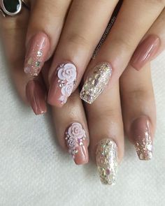 These nails are perfect for any big occaision. Here are some trending and unique nail art for your big day. Check out this wedding nails art gallery before your big day. #bridalnailart #indianbride #bridalwear #indianwedding #nailartideas #trendingnaildesigns #wedding Bridal Nail Art Designs Wedding Day, Bridal Nails Wedding Elegant, Red Nail Art Ideas, Mint Green Nail Designs, Mint Green Nails, Bridal Nail, Green Nail Art