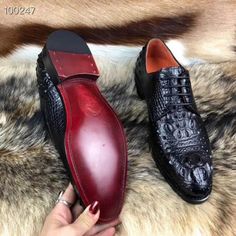 GENUINE CROCODILE OXFORD LACE UPS-Shoes-Pisani Maura-Pisani Maura Mens Casual Dress Shoes, Alligator Dress Shoes, Business Clothing, Leather Shoe Laces, Stylish Mens Suits, Eyes Artwork, Men Stuff, Crocodile Shoes, Black Men Fashion Swag