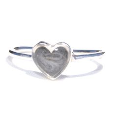 Sterling Silver Simple Band with Small Heart Setting Ring Encompassing Solidified Cremation Ashes - Pet Cremation Jewelry Jewerly Rings, Jewelry For Ashes, Jewerly Ring, Band Ideas, Trendy Jewerly