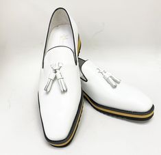 Style: 515-07-White Handsome Calfskin slip-on Loafer from our Carrucci by Maurice collection features Tassel detailing, full Leather Lining, a clean welt and multicolored Lightweight Rubber Sole! White Dress Shoes Men, Exotic Shoes, Cordovan Shoes, White Dress Shoes, Gentleman Shoes, White Tassel, Shoe Horn, White C, Men's Shoe