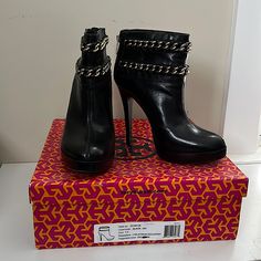 Tory Burch Lysa Ankle Boot: Black With Gold Accent. 5 Inch Heel With 1 Inch Platform. Only Worn A Few Times, Worn Only On Soles As Pictured. 5 Inch Heels, Gold Accent, Tory Burch Shoes, Shoes Heels Boots, Gold Accents, Shoes Women Heels, Heeled Boots, Tory Burch, 1 Inch