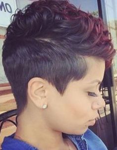 Pixie Hairstyles For Black Women, Short Pixie Hairstyles, Pixie Hair, Blonde Pixie Cuts, Sassy Hair, Short Black Hairstyles, Penteado Cabelo Curto