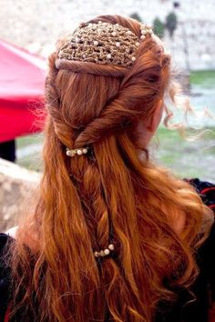 Long Red Hair, Long Red, Hair Dos, Larp, Pretty Hairstyles, Redheads