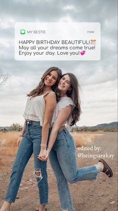 Instagram story idea for birthday Quotes Creative, Sara Kay, Sisters Photoshoot Poses, Sisters Photoshoot, Happy Birthday Quotes For Friends, Bff Photoshoot Poses