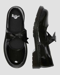 Patent Leather Mary Janes, Black Mary Janes, Mary Janes Shoes, School Shoe, Shoe Ideas, Funky Shoes, Clothing Pieces