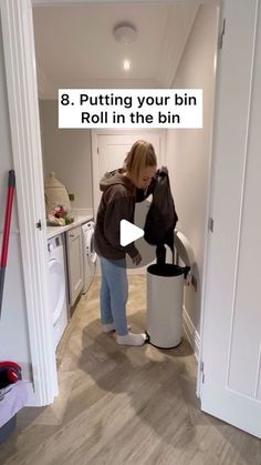 Jade Earp on Instagram: "Have a great day 🥰

I posted this one a while back but I had so many complain about the speed so here it slowed down 🥳

#cleaningmotivation #cleaninghacks #cleaningaccount" Cleaning Toilets, House Cleaning Hacks, Better Off Alone, Cleaning Inspiration, Diy Cleaning Products Recipes, House Smell Good, Homemade Cleaners, House Hacks