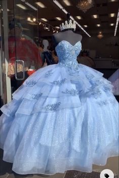 Light Blue Quince Dresses, Sweet 16 Cinderella Theme, Quinceanera Blue, Cinderella Quinceanera Themes, Cinderella Sweet 16