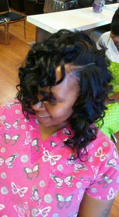 Quick weave #wand curls Sew In Diva Quick Weave Wand Curls, Simple Quick Weave Hairstyles, Curly Quick Weave Styles, Quickweave Bob, Short Quick Weave Hairstyles, Quick Weave Styles, Curly Bobs, Quick Weaves, Quick Weave Bob