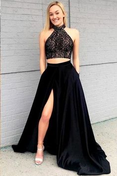 Side Split Prom Dress, Prom Dress Halter, Dress For Body Shape, Split Prom Dresses, Lace Prom Dresses, Cheap Prom Dresses Long, Halter Prom Dresses, Prom Dresses With Pockets, Satin Noir