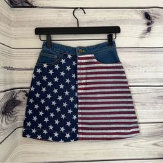 American Apparel Size Xs New With Tags American Flag Printed Denim Mini Skirt High Waisted Waist - 12” Across Length - 16” American Apparel Tennis Skirt, Plaid Tennis Skirt, Button Front Denim Skirt, American Apparel Skirt, Black Pleated Mini Skirt, High Waist Mini Skirt, Plaid Pleated Mini Skirt, White Tennis Skirt, Red Mini Skirt