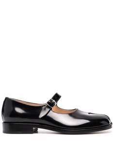 black patent leather signature Tabi toe high-shine finish buckle-fastening ankle strap low stacked heel Zapatos Mary Jane, Womens Black Flats, Maison Margiela Tabi, Margiela Tabi, Black Flats Shoes, Shoe Crafts, Leather Mary Janes, Leather Cap, Jane Shoes