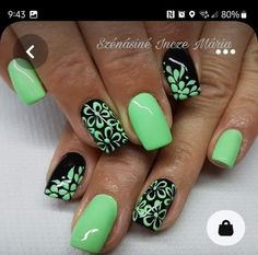 Fun Green Nails, Summer Flower Nail Designs, Summer Gel Nails, Finger Nail Art, May Nails, Pretty Nail Art Designs, Black Nail, Beach Nails, Fancy Nails