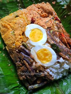 an image of food on a plate with rice and eggs in the shape of meat