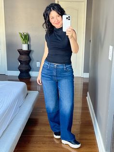 Guide To MOTHER Denim: Wide-Leg & Baggy Styles, Reviewed Wide Leg Jeans Outfit, Baggy Style, Baggy Denim, Mother Jeans, Mother Denim, Best Jeans, Top Pick, Baggy Jeans, Jean Outfits