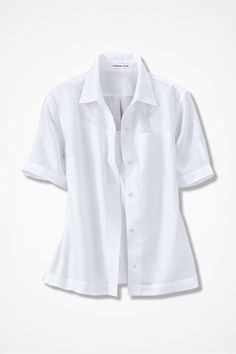 We gave our 100% Linen Camp Shirt a fit makeover you'll love – it’s easygoing, true-to-size and a bit longer. A classic yet modern look in pure sunwashed linen – the fabric of sunny seasons. Chest pocket, button front, side-slit hem. Imported. Linen Top Women, Classic Style Outfits, Camp Shirt, Petite Tops, Camping Shirt, Linen Women, Petite Size, Shirt Top, Linen Shirt