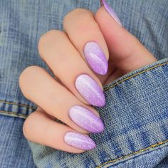 27 Gradient Nail Designs to Inspire Your Next Manicure in 2024 - divagaze.com Pinkish Purple Nails, Purple Nails Designs, Printable Nail Art Practice Sheet, Printable Nail Art, Purple Manicure, Gradient Nail Design, Subtle Ombre, Pinkish Purple