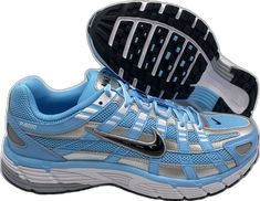 Blue Sneakers With Rubber Sole For Marathon, Blue Running Shoes With Rubber Sole For Marathon, Blue Running Shoes For Marathon With Rubber Sole, Dynamic Blue Nike Running Shoes, Blue Lace-up Sneakers For Marathon, Blue Lace-up Marathon Sneakers, Blue Round Toe Running Shoes For Marathon, Blue Sneakers With Air Max Cushioning For Marathon, Blue Nike Sneakers For Marathon