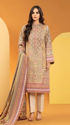 Lawn Dress Design, Pakistani Winter Dresses, Pakistani Shalwar, Pakistani Dresses Online, Lawn Suit, Pakistani Lawn Suits, Sleeves Designs For Dresses, Winter Shirts