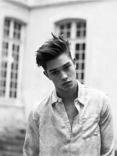 Mens Hairstyles 2014, Mens Wavy Haircuts, Mens Haircuts Straight Hair, Trendy Mens Hairstyles, Mens Medium Length Hairstyles, Middle Hair, Mens Hairstyles Medium, Mens Hairstyles Thick Hair, 2015 Hairstyles