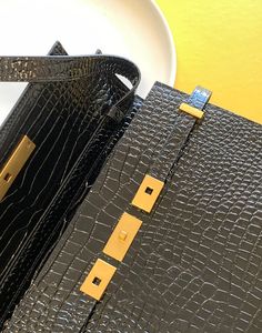 Size: 29cm*20.5cm*7cm It comes with Dust box, Care manual, Tag, and Paper bag. Luxury Clutch, Luxury Crossbody, Yves Saint Laurent Bags, Ladies Handbags, Saint Laurent Bag, Cute Bag, Tote Backpack, Grade 1, Evening Clutch Bag