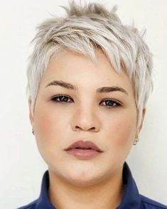 Pixie Cut Plus Size Round Faces, Short Hair Styles For Chubby Faces, Short Hairstyle For Chubby Face, Short Hair For Round Face Chubby, Fine Flat Hair Haircuts, Pixie Cut Chubby Face, Pixie Haircut For Chubby Faces, Haircut For Round Chubby Face, Wig Updo