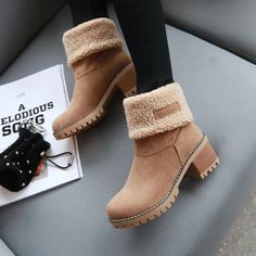 Chique Outfit, Fur Snow Boots, Pu Boots, Jeans Cargo, Warm Boots, Maxi Robes, Snow Boots Women, Pointed Toe Heels, Snow Shoes