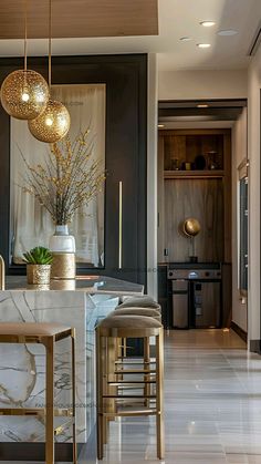 Townhome Interior, Neoclassical Decor, Luxury House Interior, Blush Living Room, Chic Beach House, Living Room Wall Units, Dining Room Design Modern, Kitchen Ideals