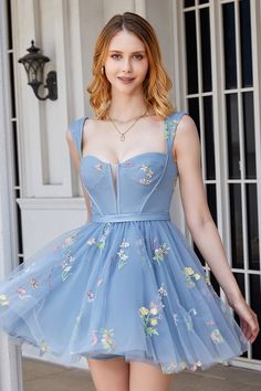 Off The Shoulder Homecoming Dress, Wedding Swimwear, Tulle Cocktail Dress, Outfit Retro, Black Homecoming Dress, Dress With Embroidery, Dress Up Day, Blue Homecoming Dresses, Blue Cocktail Dress