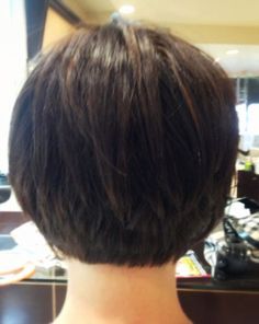 Hair Dye Colours, Cute Short Bob, Short Stacked Bob, Stacked Bob Haircuts, Short Bob Pixie, Angled Bob Haircuts, Asymmetrical Bob Haircuts