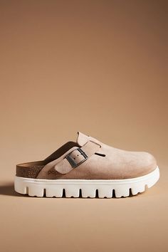 Birkenstock Boston Chunky Clogs Clog Outfits, Chunky Clogs, Birkenstock Styles, Dolce Vita Heels, Platform Clogs, Birkenstock Boston, Womens Mules, Beauty Gifts, Leather Clogs