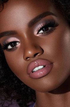 Makeup For Black Skin, Evening Makeup, Lips Shades, Dark Skin Makeup, Makeup For Black Women, Smokey Eye Makeup, Prom Makeup, Glam Makeup, Eyeshadow Looks