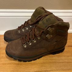 Authentic Vintage 90s Timberland Womens All-Leather Hiker, Size 9.5, Style #95310 Purchased In 1996 (Have Receipt To Verify Purchase.) Like New!