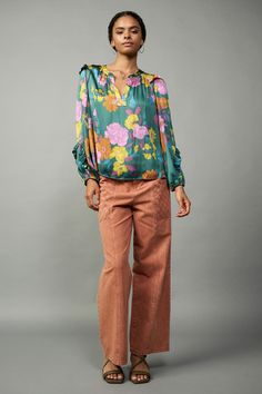 This floral-print blouse offers a welcome punch of color and pattern to the season's ensembles. Detailed with a clean placket and ruffle trim at the shoulders and sleeves, the V-neck top will become an instant favorite. •Split neckline with placket •Long sleeves •Elasticized cuffs •Ruffle trim •Relaxed fit •Relaxed Fit DIMENSIONS •Standard: 24.75" Length Item number 2230399-1100% Polyester Green Blouse With Blouson Sleeves For Spring, Green Ruffle Sleeve Top With Floral Print, Green Top With Ruffle Sleeves And Floral Print, Floral Print Ruffle Sleeve Top For Work, Workwear Tops With Floral Print And Ruffle Sleeves, Casual Green Blouse With Blouson Sleeves, Green Floral Print Blouse With Ruffle Sleeves, Fall Green Printed Blouse, Green Printed Blouse For Fall