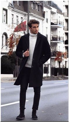 Discover 20 Winter Outfits Men You Need to Try This Year! Elevate your wardrobe with guys clothing styles that stand out. Get inspired by outfits quotes and find the perfect look for a bakal suami. From men stylish dress ideas to chic mens turtleneck outfits, we've got you covered. Embrace the warmth of a turtleneck outfit men love and impress at any event with stylish Xmas party outfits. Explore these trendy turtleneck outfits to stay fashionable all winter long. Men In Suits Classy, Trendy Street Style Outfits, Old School Fashion, Classy Suits, Stil Boho, High Street Fashion, Jersey Outfit, Winter Outfits Men, Mens Lifestyle