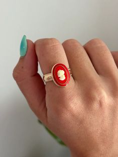 Scarlett Vintage Cameo Ring – BIJOUX Cameo Ring, Vintage Cameo, Vintage Jewelry Box, Pearl Collection, Gold Filled Ring, Red Vintage, Vintage Pieces, Keep In Mind, Infinity Bracelet