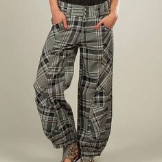 Brand New With Tags. Size 12. Side Pockets On The Hips And Pant Leg Very Light And Good Quality. Casual Plaid Pants For Spring, Casual Plaid Bottoms With Pockets, Casual Plaid Wide Leg Bottoms, Casual Plaid Bottoms For Spring, Casual Baggy Plaid Bottoms, Casual Plaid Bottoms For Fall, Casual Plaid Cotton Pants, Casual Cotton Plaid Pants, Casual High Waist Plaid Bottoms