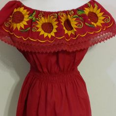 Beautiful Mexican Floral Embroidered Blouse Very Stretchy Can Be Extra Large L / Xl Mexican Clothing Style, Mexican Patterns, Traditional Mexican Shirts, Mexican Clothing, Quince Themes, Mexican Pattern, Mexican Shirts, Mexican Fashion, Mexican Blouse