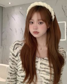 Ulzzang Cute, Hairstyles Korean, Hair Nutrition, Fashion Technology, Hair Inspiration Long, Hair Tint, Hair Color Streaks, Dyed Hair Inspiration