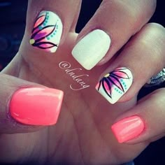 Simple, bright flower designs Fantastic Nails, Unghie Sfumate, Fancy Nail Art, Unghie Nail Art, Spring Nail Art, White Nail, Amazing Images, Nail Art Summer