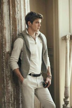 The Art of Dressing Old Money A Guide to Timeless Style Polo Shirt Outfits, Shirt Outfit Men, Polo Outfit, Preppy School, Preppy Mens Fashion, Preppy Men