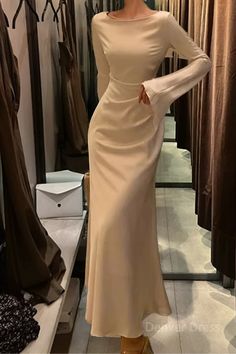 Crew Neck Party Dress Long Prom Dresses Prom Dress Pictures, Modest Dresses Casual, Corset Dress Prom, Sequin Prom Dresses, Long Prom Dresses, Satin Prom Dress, Tulle Prom Dress, Prom Dresses Lace, Party Dress Long