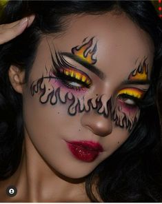 Punk Makeup, Halloween Makeup Pretty, Cute Eye Makeup, Halloween Eye Makeup, Graphic Makeup, Halloween Tattoo, Eye Makeup Designs