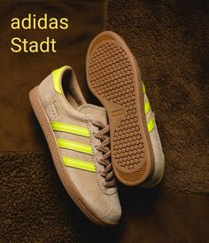 Adidas Casual, Adidas Retro, Sneak Attack, Adidas Fashion, Adidas Samba Sneakers, Hype Shoes, Stylish Sneakers